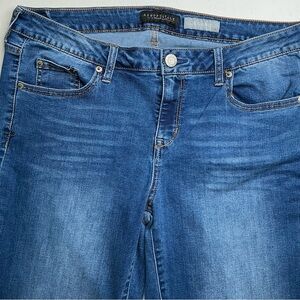 Aeropostale Denim Jegging Women’s Size 14 REG Preloved